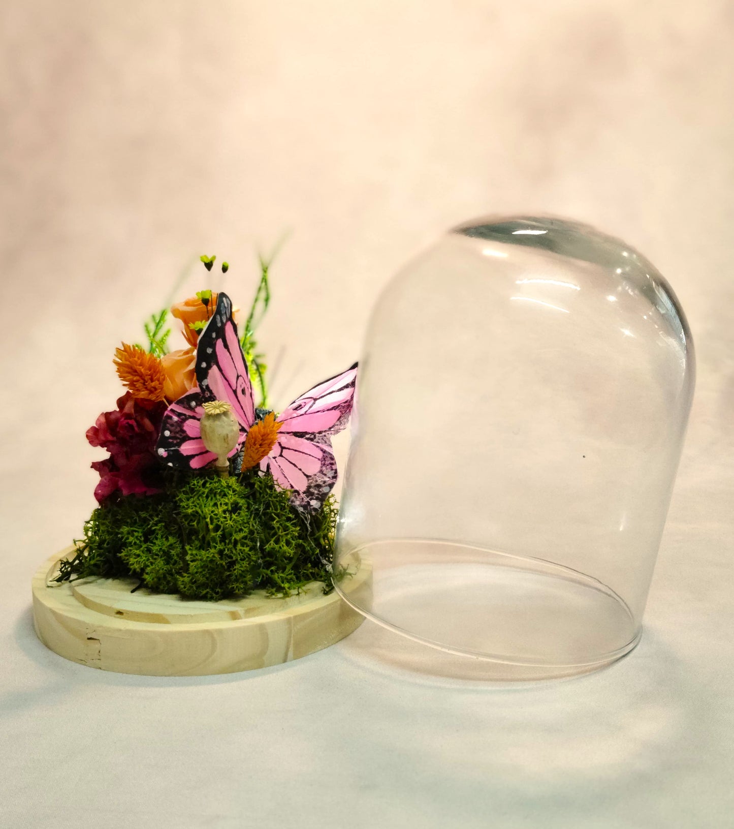 Cúpula de cristal flor preservada; " El susurro del jardín eterno "