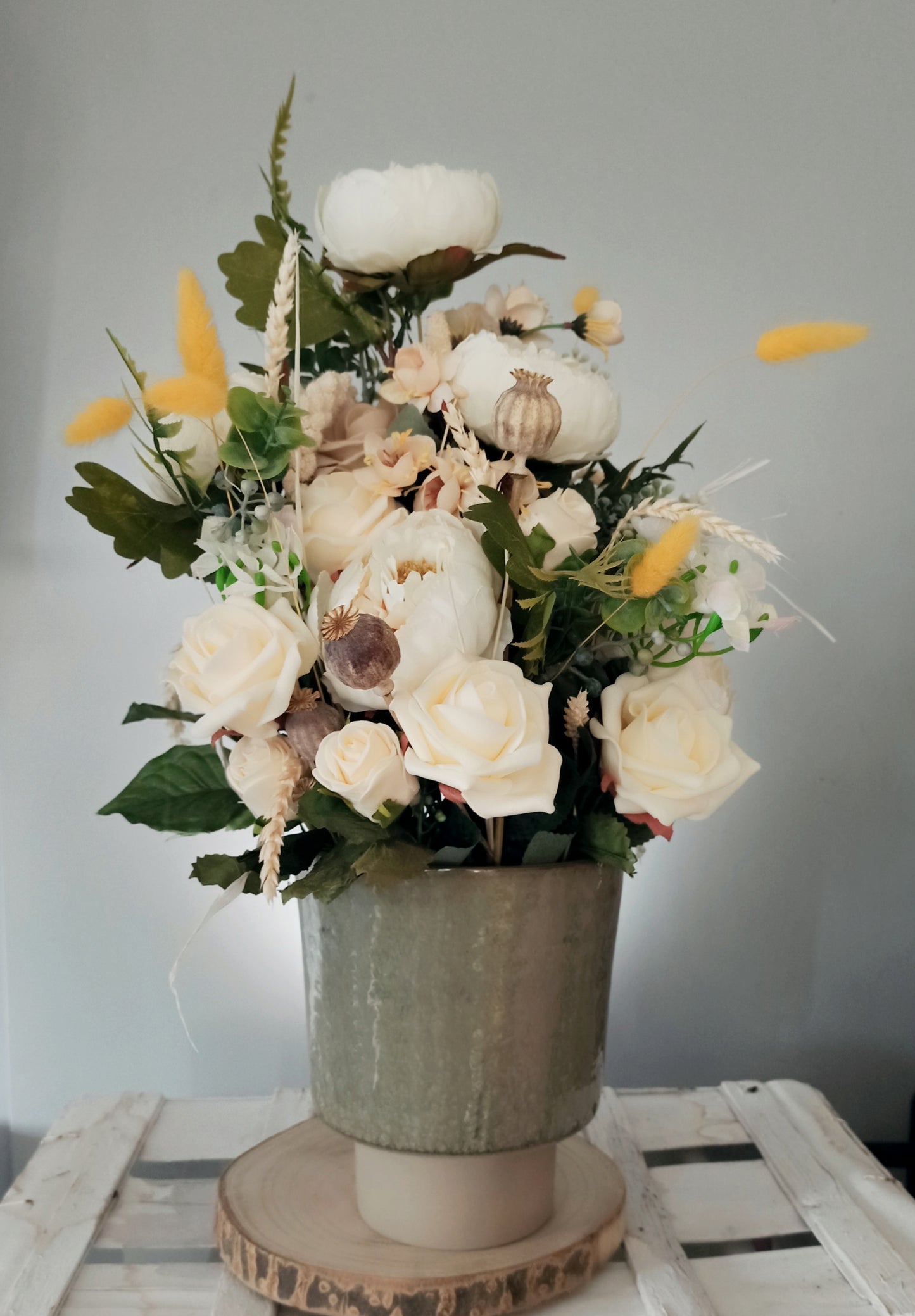 Flor preservada- jarron Ceramica Peonias