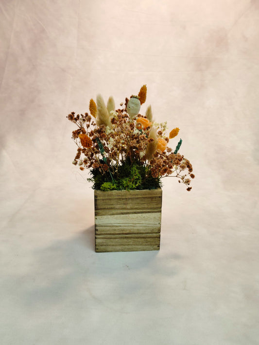 Composición Floral;  "Cálido recuerdo silvestre"