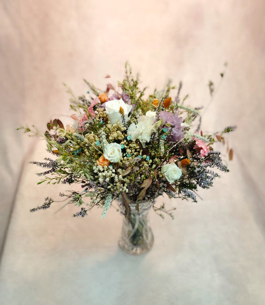Composicion floral preservada ; "Rincon de colores naturales"
