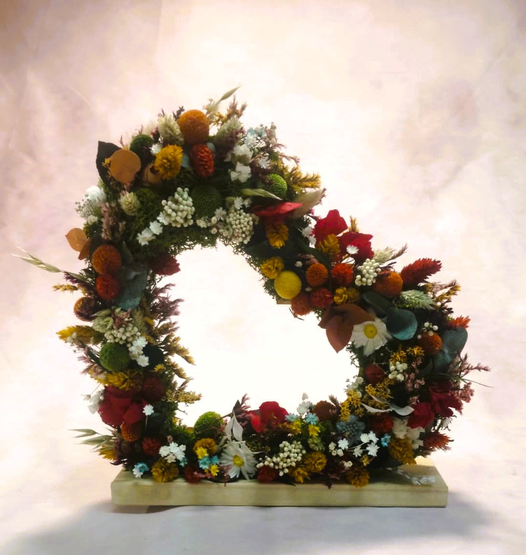 Corazón de madera ; " Latidos en Flores "