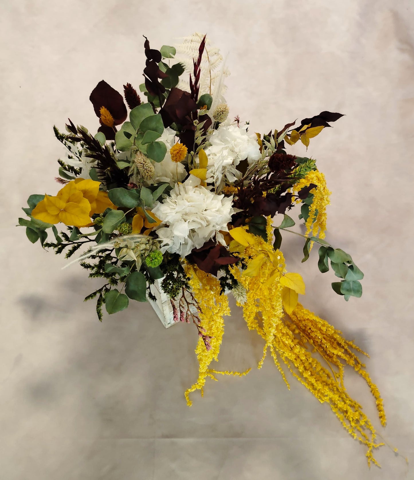 Composición Floral : Cascada Dorada